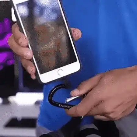 Comfortable phone lanyard